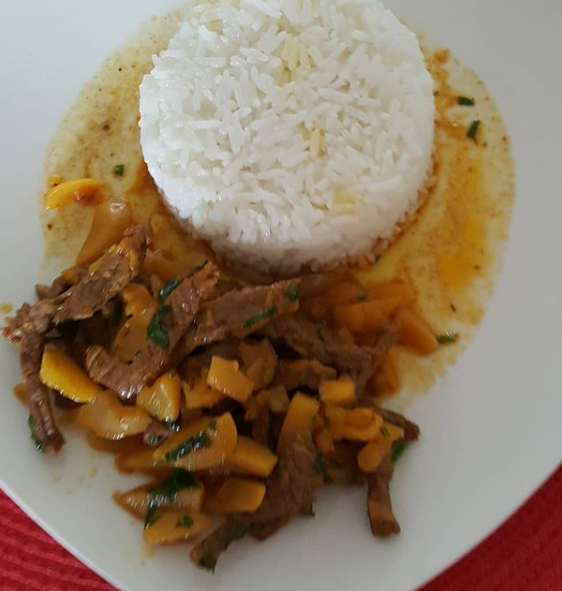 Olluquito meat cilantro, private chef, Peruvian cuisine, meat dish, gourmet cuisine, food presentation, culinary creations, luxury dining, fine dining, event catering, event planning.